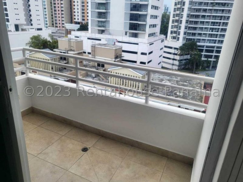 Foto Apartamento en Venta en EL CANGREJO, Panamá - U$D 150.000 - APV62712 - BienesOnLine