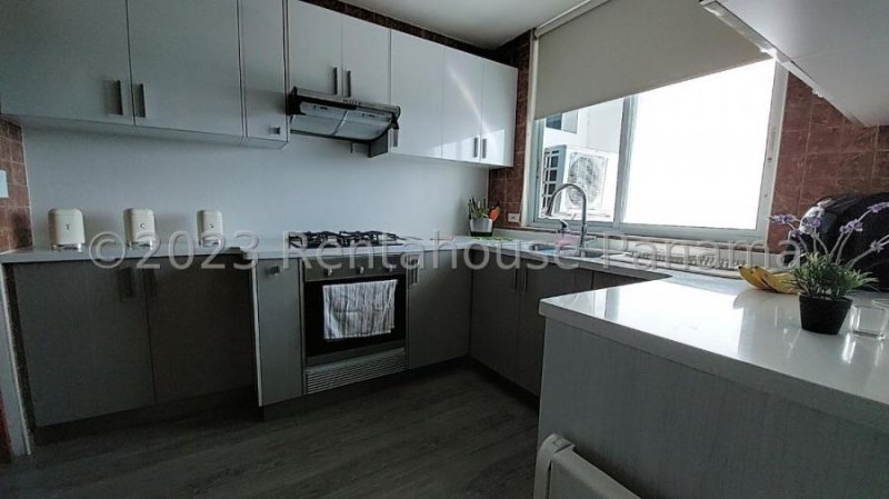 Foto Apartamento en Venta en EL CANGREJO, Panamá - U$D 270.000 - APV63063 - BienesOnLine