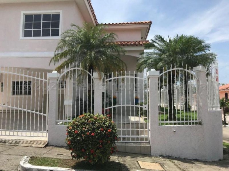 Foto Casa en Alquiler en ALTOS DE PANAMA, Panamá - U$D 2.000 - CAA60260 - BienesOnLine