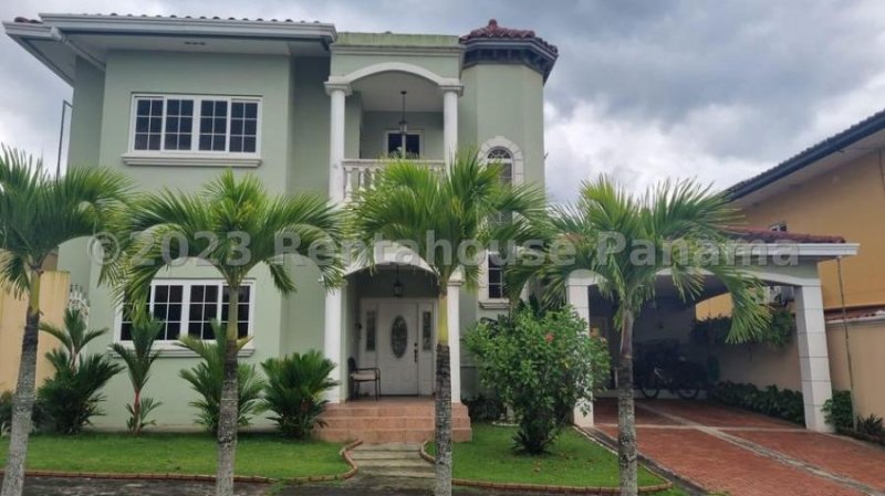 Foto Casa en Alquiler en ALTOS DE PANAMA, Panamá - U$D 4.200 - CAA60034 - BienesOnLine