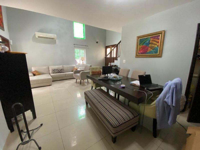 Foto Casa en Alquiler en ALTOS DE PANAMA, Panamá - U$D 1.800 - CAA61303 - BienesOnLine