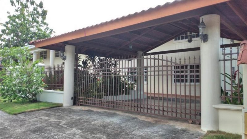 Foto Casa en Alquiler en CLAYTON, Panamá - U$D 2.000 - CAA47353 - BienesOnLine