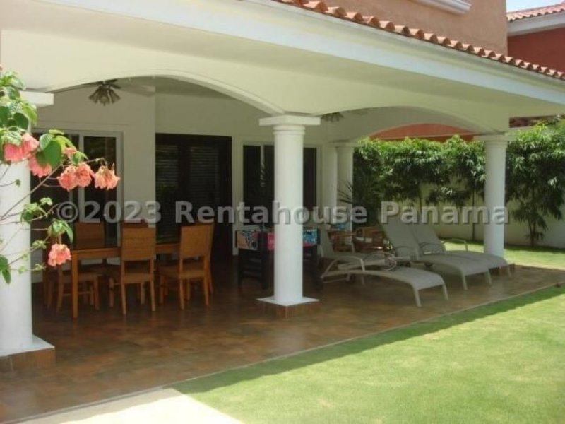 Foto Casa en Alquiler en COSTA DEL ESTE, Panamá - U$D 4.000 - CAA60603 - BienesOnLine