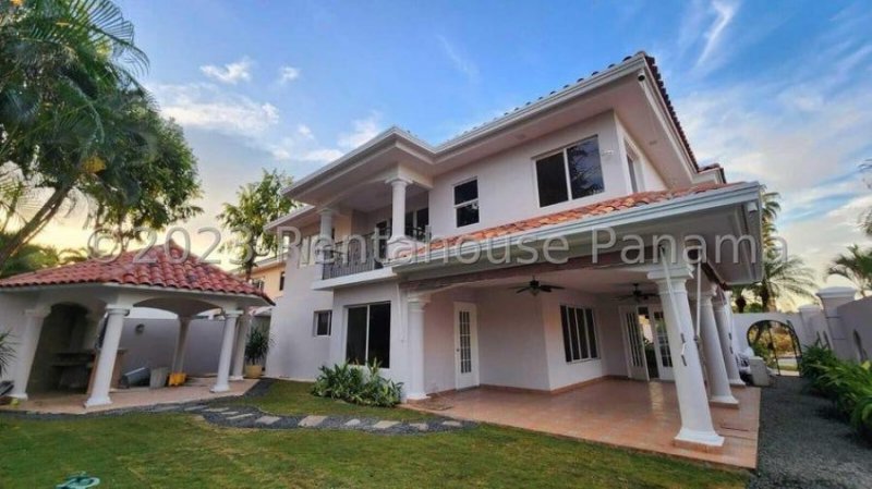 Foto Casa en Alquiler en COSTA DEL ESTE, Panamá - U$D 4.500 - CAA62456 - BienesOnLine