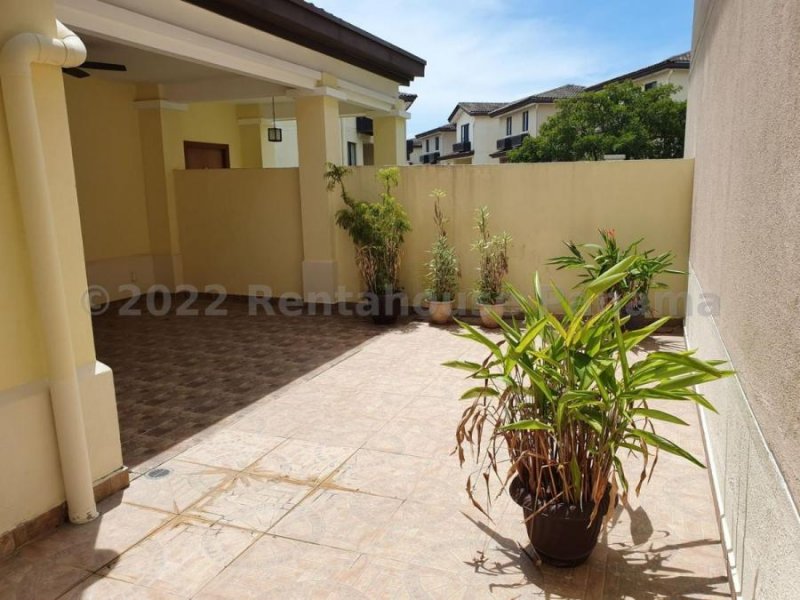 Foto Casa en Alquiler en VERSALLES, Panamá - U$D 1.700 - CAA53101 - BienesOnLine