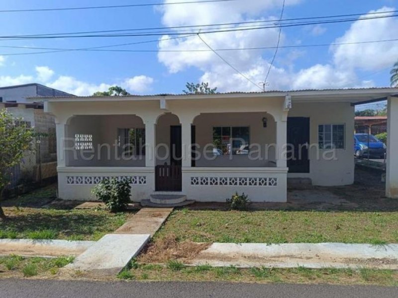 Casa de esquina en venta en  La Chorrera ELP 25-7176