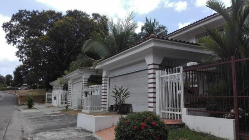 Foto Casa en Alquiler en diablo, Panamá - U$D 3.000 - CAA17302 - BienesOnLine