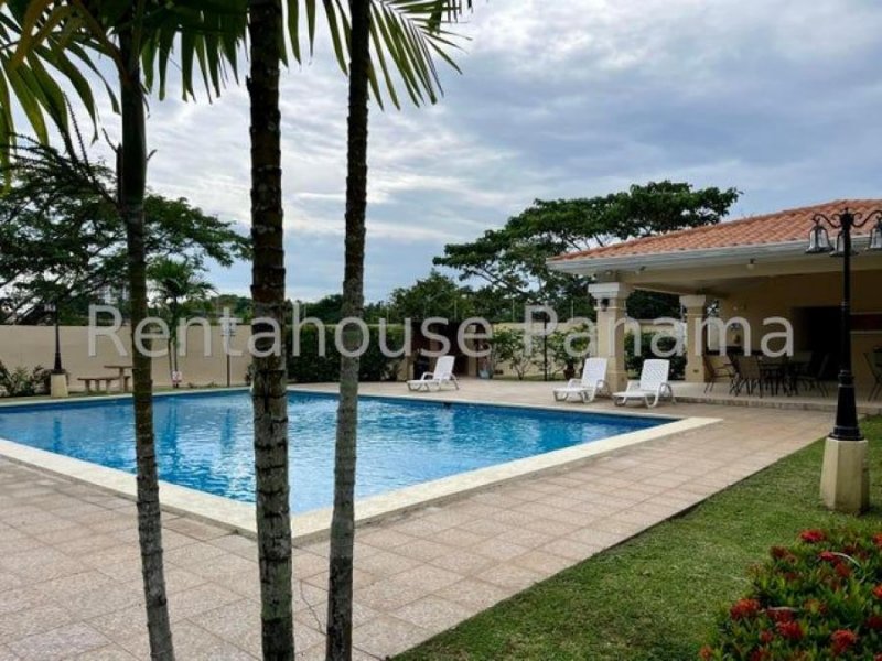 Casa en Venta en Brisas del Golf Ciudad de Panamá, Panamá