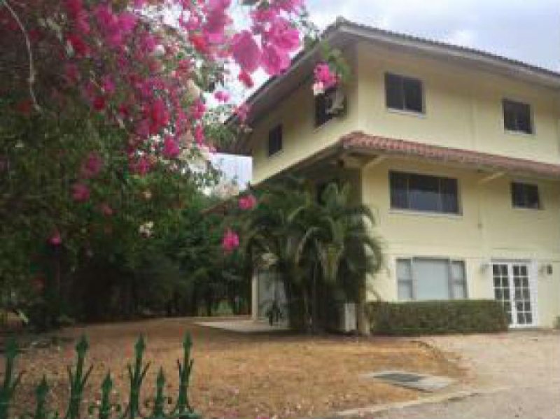 Foto Casa en Alquiler en Ancón, Panamá - U$D 2.500 - CAA9259 - BienesOnLine