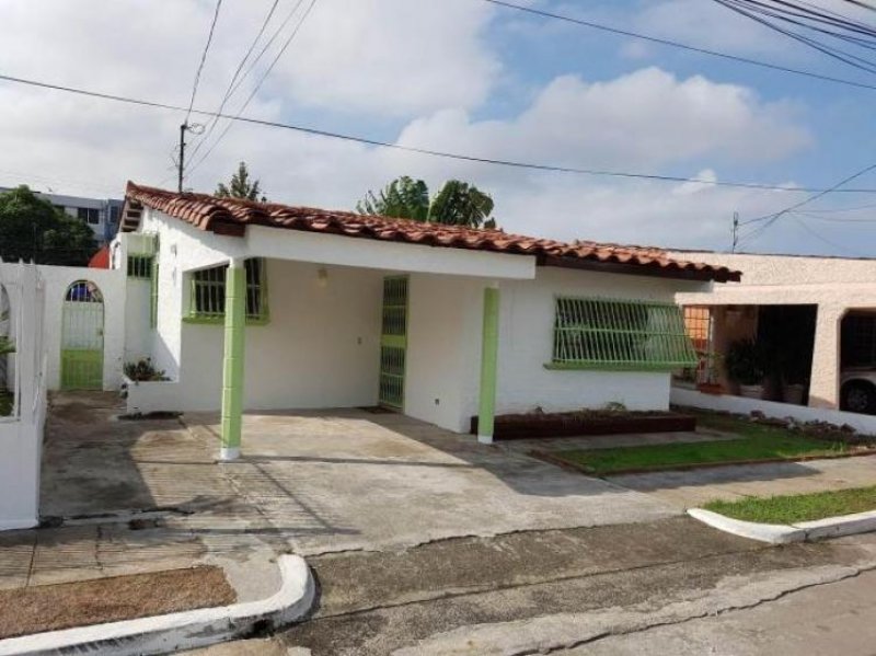 Foto Casa en Alquiler en Juan Díaz, Panamá - U$D 1.400 - CAA8813 - BienesOnLine