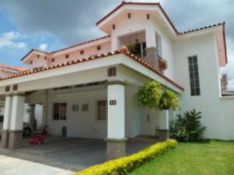 Foto Casa en Alquiler en , Panamá - U$D 1.800 - CAA10152 - BienesOnLine