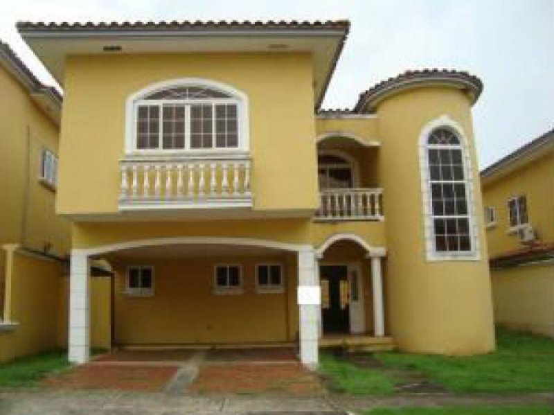 Foto Casa en Alquiler en San Miguelito, Panamá - U$D 3.000 - CAA9459 - BienesOnLine