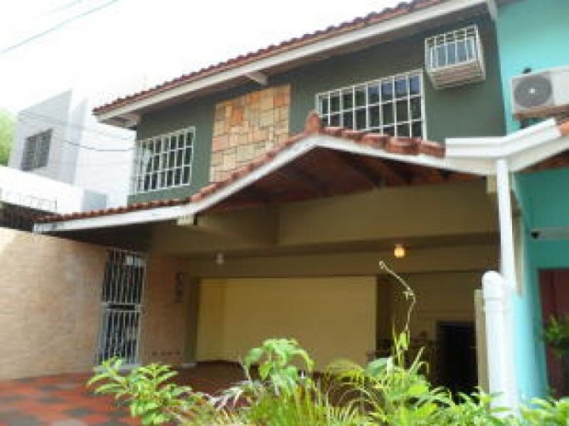 Foto Casa en Venta en Ciudad de Panamá, Panamá - U$D 325.000 - CAV13652 - BienesOnLine