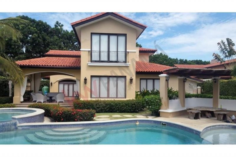 Foto Casa en Venta en Buenaventura, Buenaventura, Coclé - U$D 1.495.000 - CAV20069 - BienesOnLine