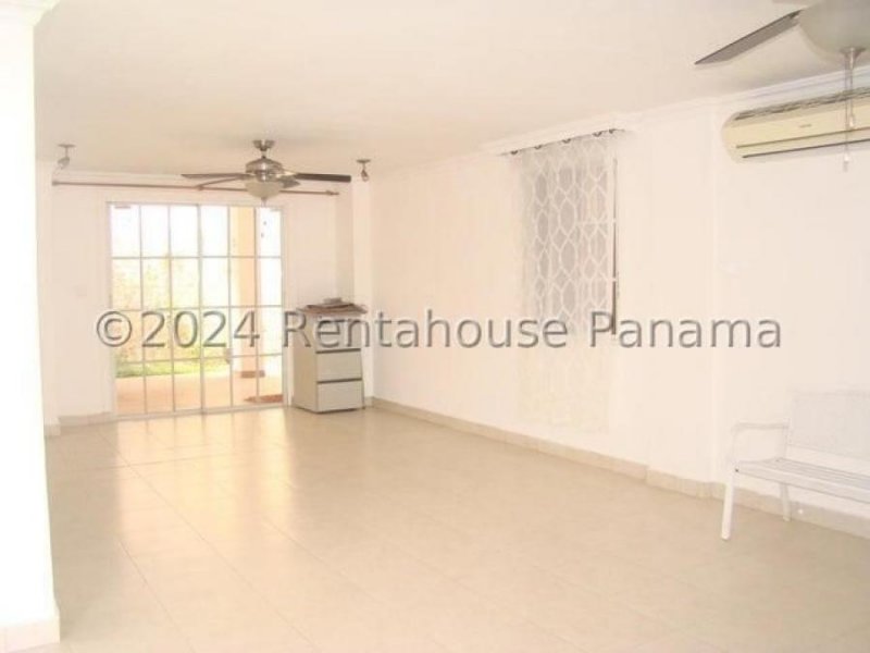 Foto Casa en Venta en Condado del Rey, Ciudad de Panamá, Panamá - U$D 299.500 - CAV71016 - BienesOnLine