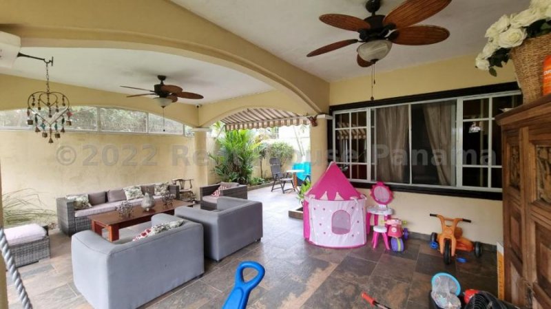 Foto Casa en Venta en Costa del Este, Ciudad de Panamá, Panamá - U$D 690.000 - CAV71075 - BienesOnLine