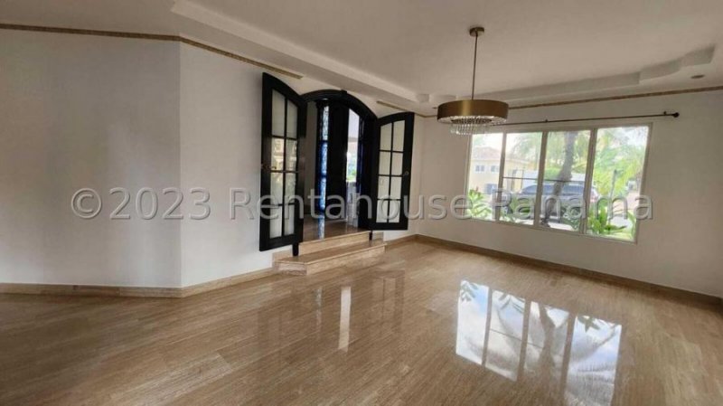 Foto Casa en Venta en Costa del Este, Ciudad de Panamá, Panamá - U$D 1.050.000 - CAV69087 - BienesOnLine