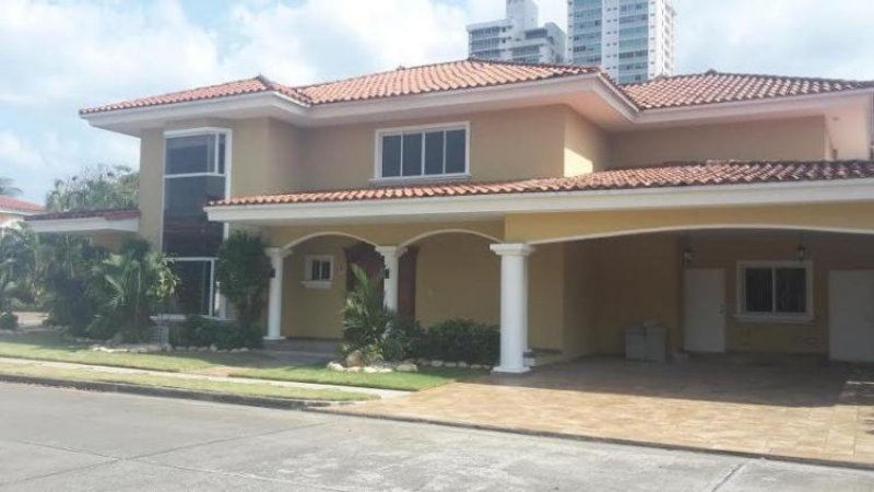 Foto Casa en Venta en Balboa, Panamá - U$D 1.400.000 - CAV7818 - BienesOnLine