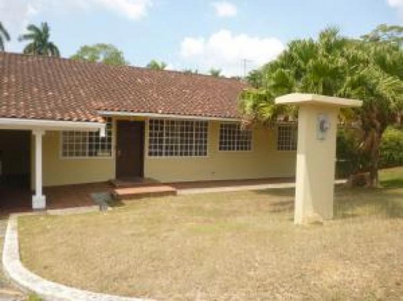 Foto Casa en Venta en Ciudad de Panamá, Panamá - U$D 400.000 - CAV12483 - BienesOnLine