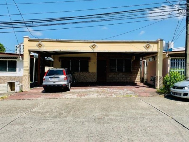 Casa en Venta en El Dorado Ciudad de Panamá, Panamá