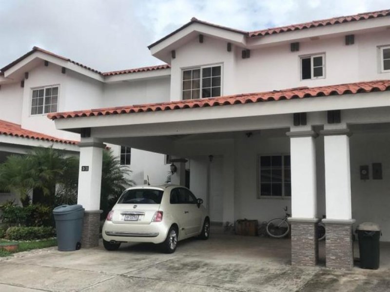 Foto Casa en Venta en quinta de versalles, versalles, Panamá - U$D 240.000 - CAV38863 - BienesOnLine