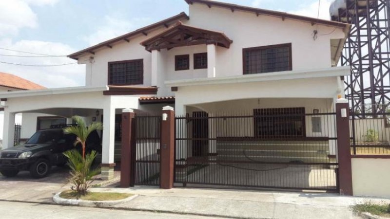 Foto Casa en Venta en Las Cumbres, Panamá - U$D 220.000 - CAV7741 - BienesOnLine