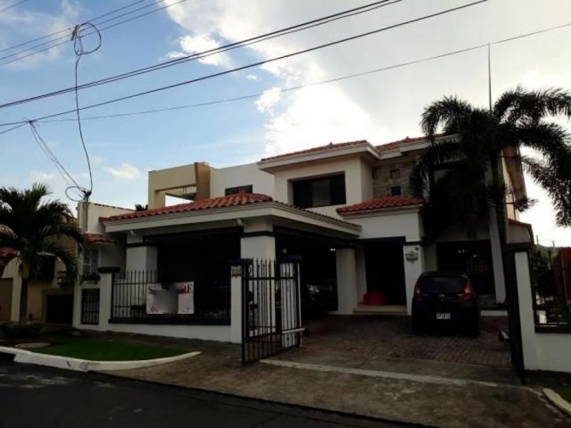 Foto Casa en Venta en ALTOS DE PANAMA, Panamá - U$D 750.000 - CAV32744 - BienesOnLine