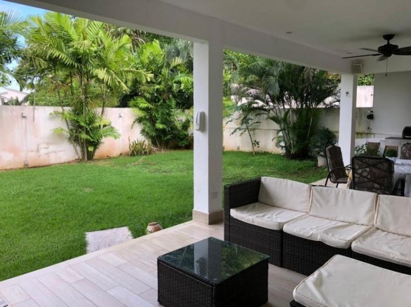 Foto Casa en Venta en ALTOS DE PANAMA, Panamá - U$D 525.000 - CAV54643 - BienesOnLine