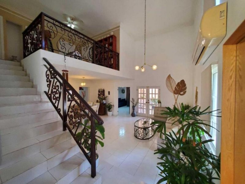 Foto Casa en Venta en ALTOS DE PANAMA, Panamá - U$D 450.000 - CAV47642 - BienesOnLine