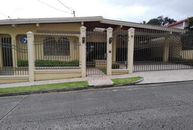 Foto Casa en Venta en BETANIA, Panamá - U$D 425.000 - CAV33426 - BienesOnLine