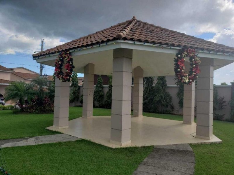 Foto Casa en Venta en BRISAS DEL GOLF, Panamá - U$D 385.000 - CAV62240 - BienesOnLine