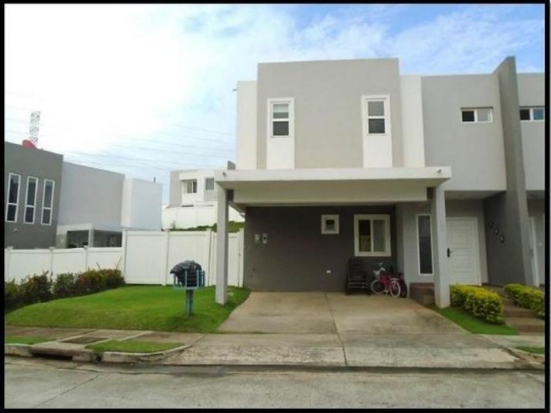 Foto Casa en Venta en BRISAS DEL GOLF, Panamá - U$D 256.000 - CAV60169 - BienesOnLine