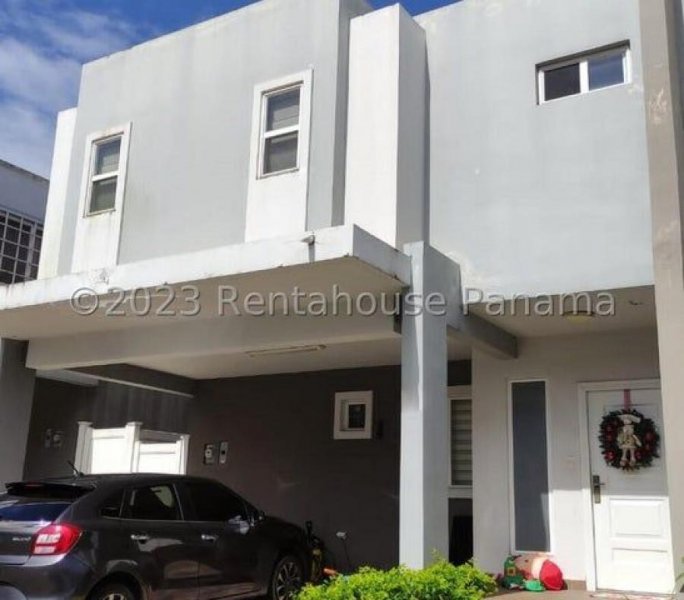 Foto Casa en Venta en BRISAS DEL GOLF, Panamá - U$D 250.000 - CAV62215 - BienesOnLine