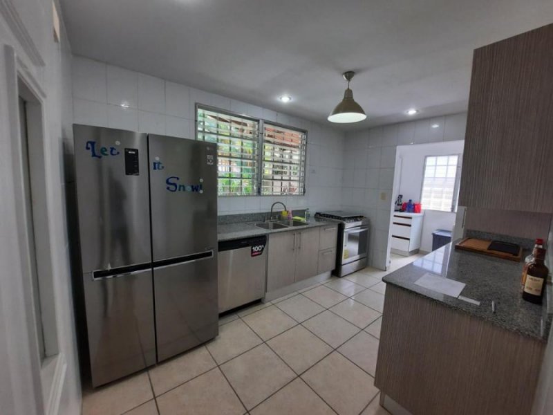 Foto Casa en Venta en BRISAS DEL GOLF, Panamá - U$D 265.000 - CAV63245 - BienesOnLine