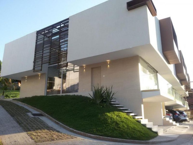 Foto Casa en Venta en CLAYTON, Panamá - U$D 941.000 - CAV52008 - BienesOnLine