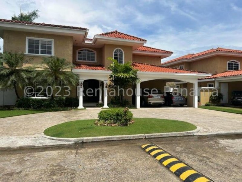 Foto Casa en Venta en COSTA DEL ESTE, Panamá - U$D 950.000 - CAV67308 - BienesOnLine