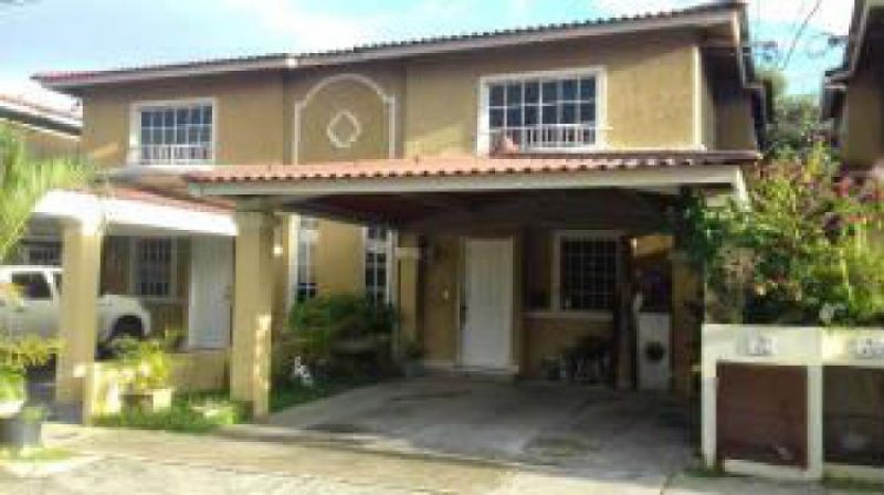 Foto Casa en Venta en Amelia Denis De Icaza, Panamá - U$D 350.000 - CAV15431 - BienesOnLine