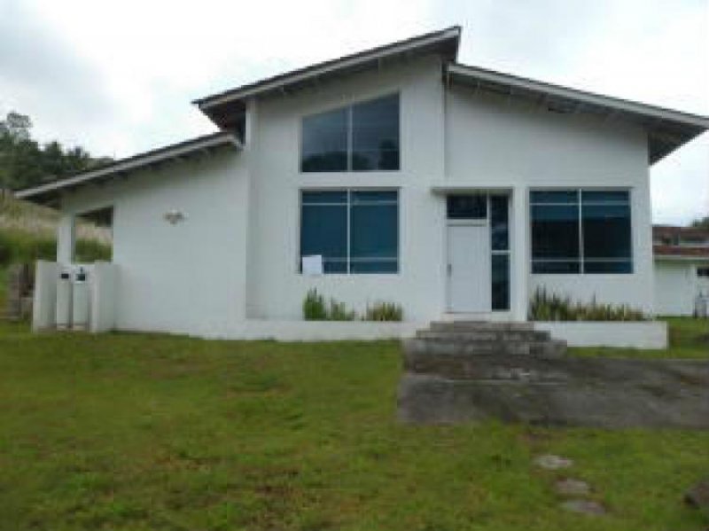 Foto Casa en Venta en San Miguelito, Panamá - U$D 380.000 - CAV15423 - BienesOnLine