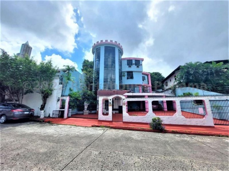 Foto Casa en Venta en LA ALAMEDA, Panamá - U$D 525.000 - CAV51959 - BienesOnLine