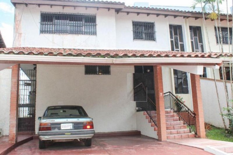 Foto Casa en Venta en LA ALAMEDA, Panamá - U$D 350.000 - CAV57770 - BienesOnLine