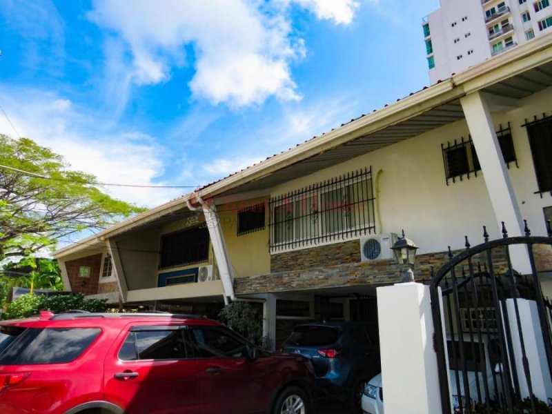 Foto Casa en Venta en LAS LOMAS, Panamá - U$D 325.000 - CAV35932 - BienesOnLine