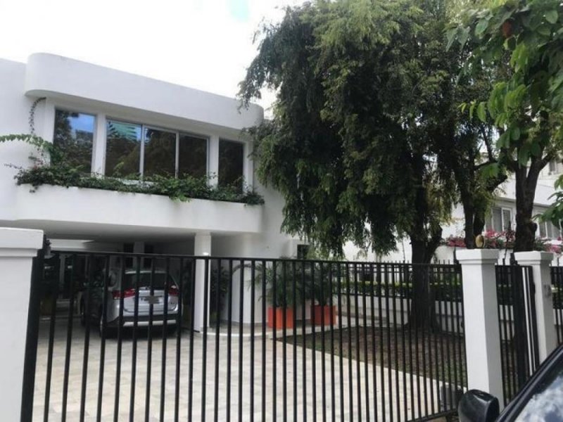 CASA VENTA OBARRIO 22-2076 MART