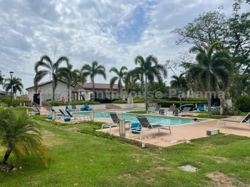 Foto Casa en Venta en PANAMA PACIFICO, Panamá - U$D 185.000 - CAV61422 - BienesOnLine