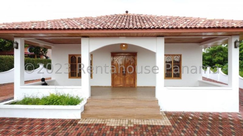 Foto Casa en Venta en PEDASI, Panamá - U$D 360.000 - CAV70195 - BienesOnLine