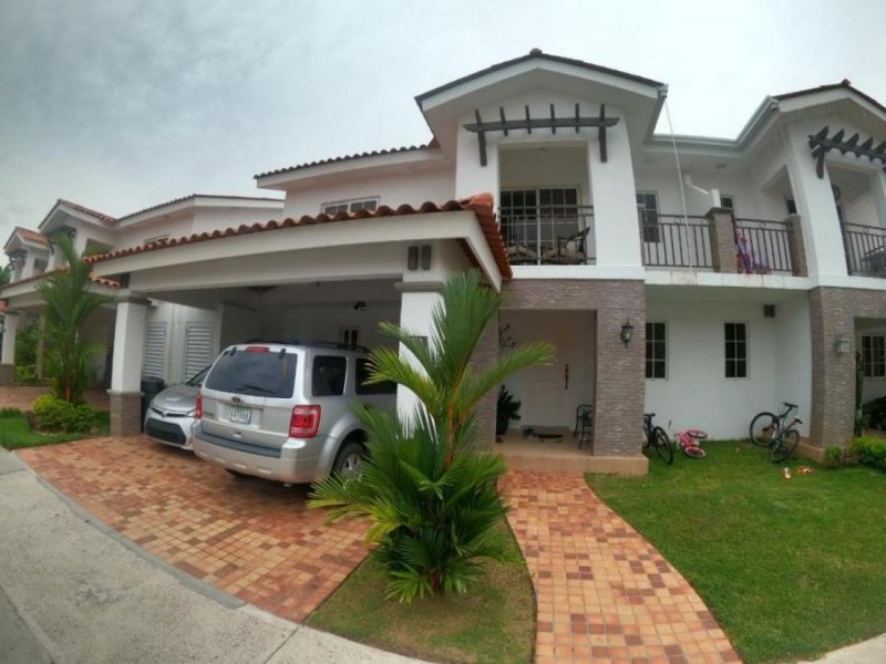 Foto Casa en Venta en Versalles, Juan Díaz, Panamá - U$D 420.000 - CAV56183 - BienesOnLine