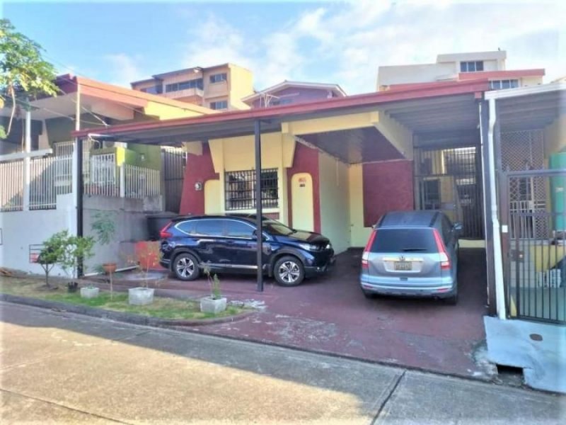 Foto Casa en Venta en VILLA DE LAS FUENTES, Panamá - U$D 300.000 - CAV33198 - BienesOnLine