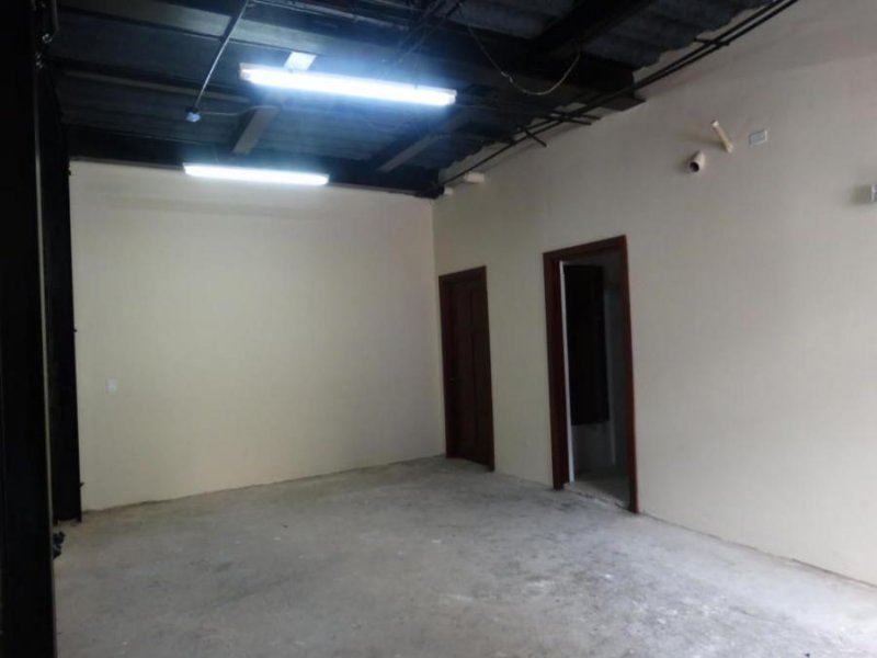 Foto Local en Alquiler en casco antiguo, Panamá - U$D 2.000 - LOA32114 - BienesOnLine