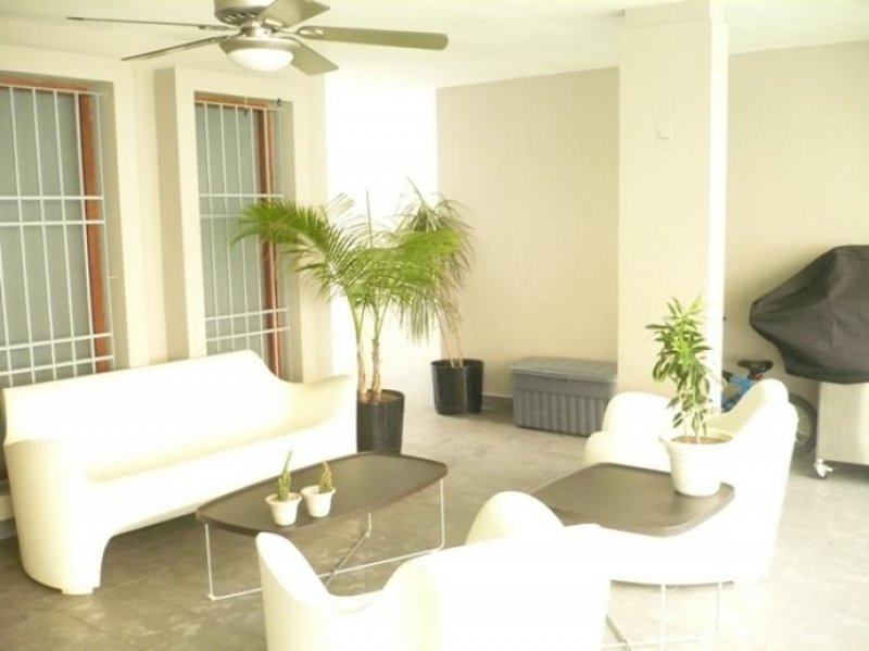 Foto Casa en Venta en Ciudad de Panamá, Panamá - U$D 900.000 - CAV1781 - BienesOnLine