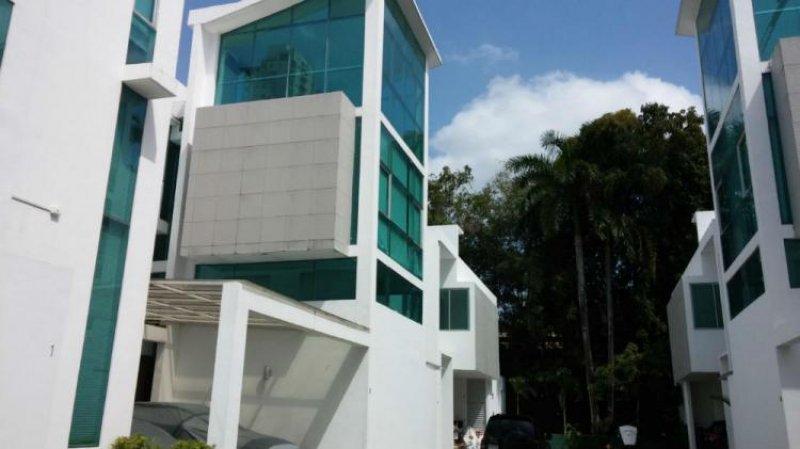 Foto Casa en Venta en , Panamá - U$D 1.100.000 - CAV9774 - BienesOnLine