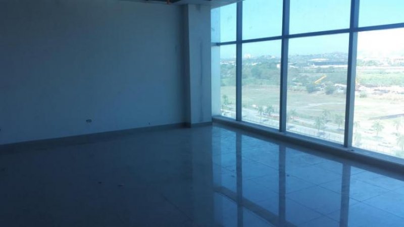 Foto Oficina en Alquiler en Ciudad de Panamá, Panamá - U$D 2.695 - OFA23019 - BienesOnLine